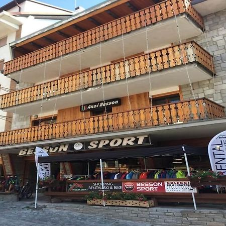 Clotes Apartments Sauze D'Oulx Bagian luar foto